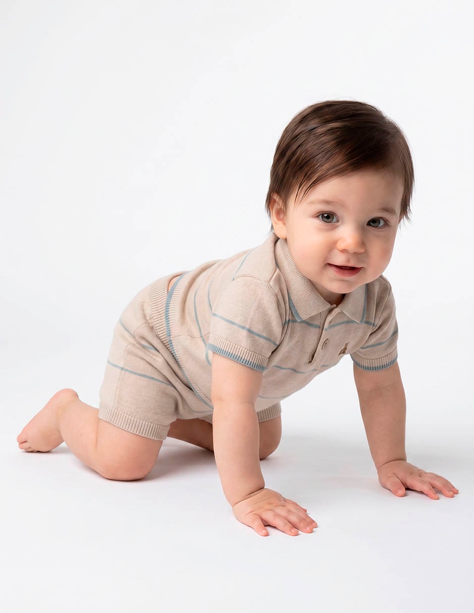 Conjunto a rayas para bebé niño Conjunto a rayas para bebé niño