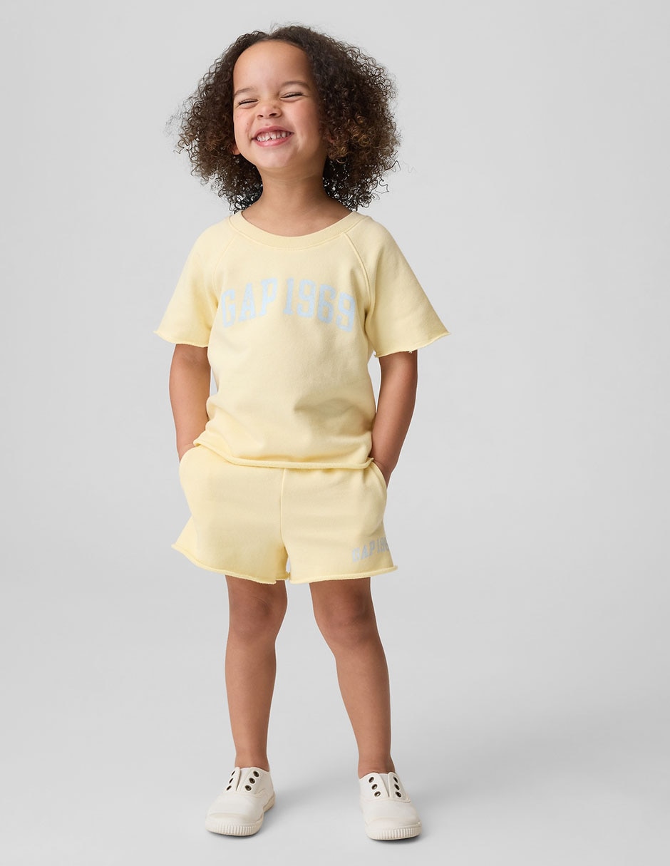SHORT GAP 898693 NIÑA LOGO