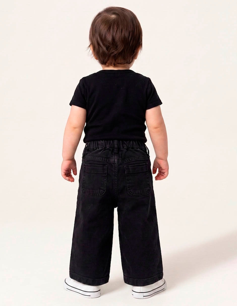 Jeans amplio para niño