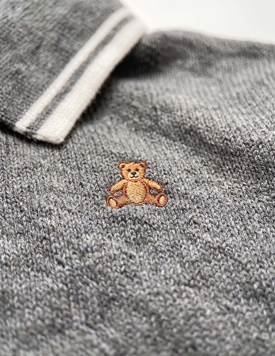 Playera tipo polo de algodón para niño