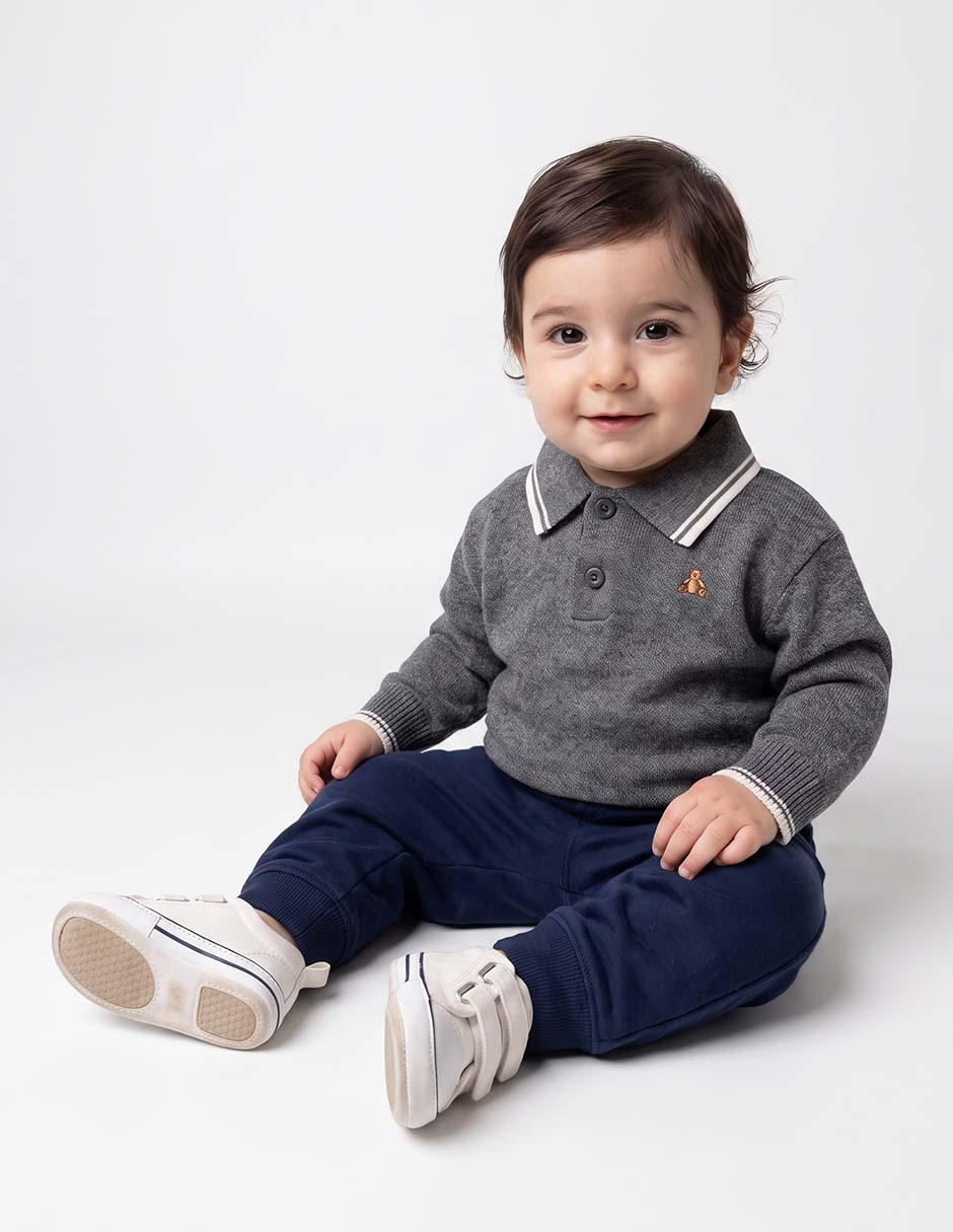 Playera tipo polo de algodón para niño